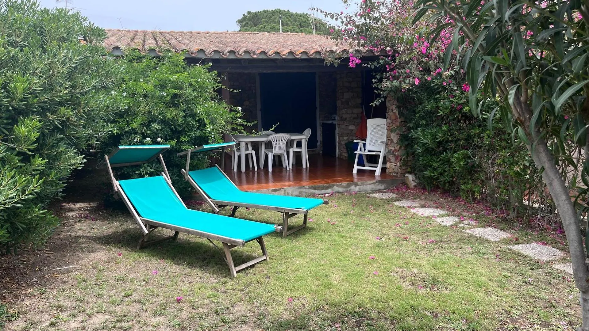Villetta Vele 6 By La Via Del Mare Viaggi E Vacanze Simius 0*,  Italia
